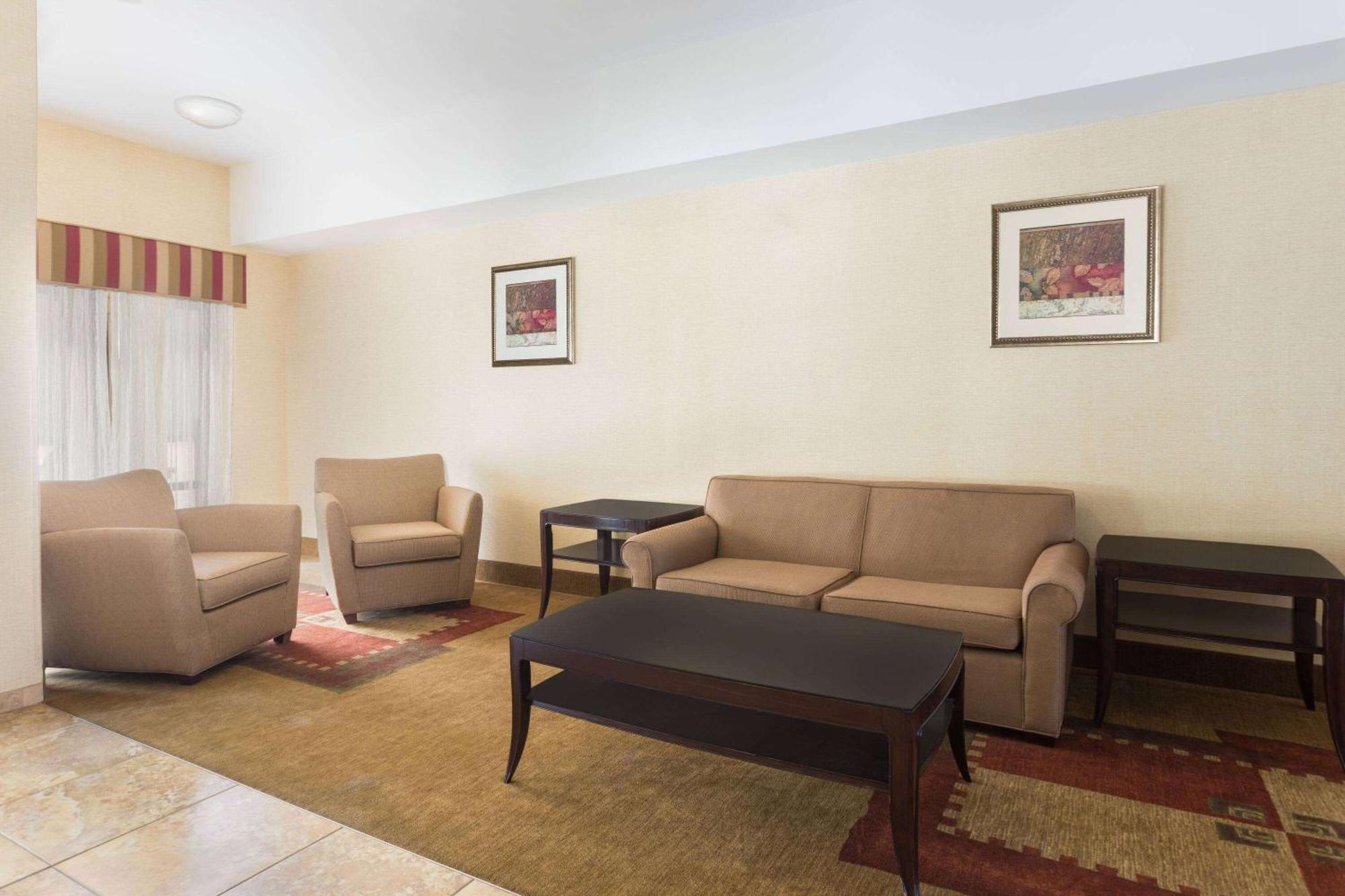 Days Inn By Wyndham Semmes Mobile Kültér fotó