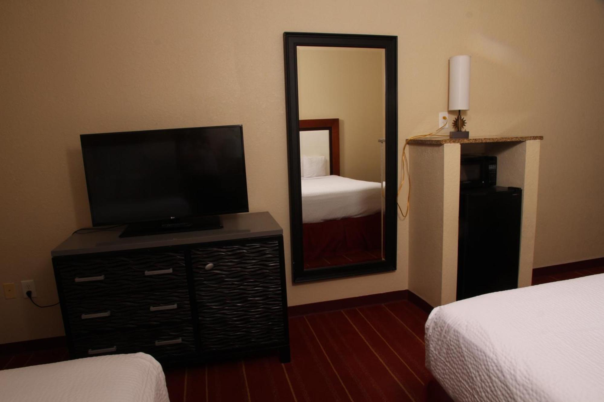 Days Inn By Wyndham Semmes Mobile Kültér fotó