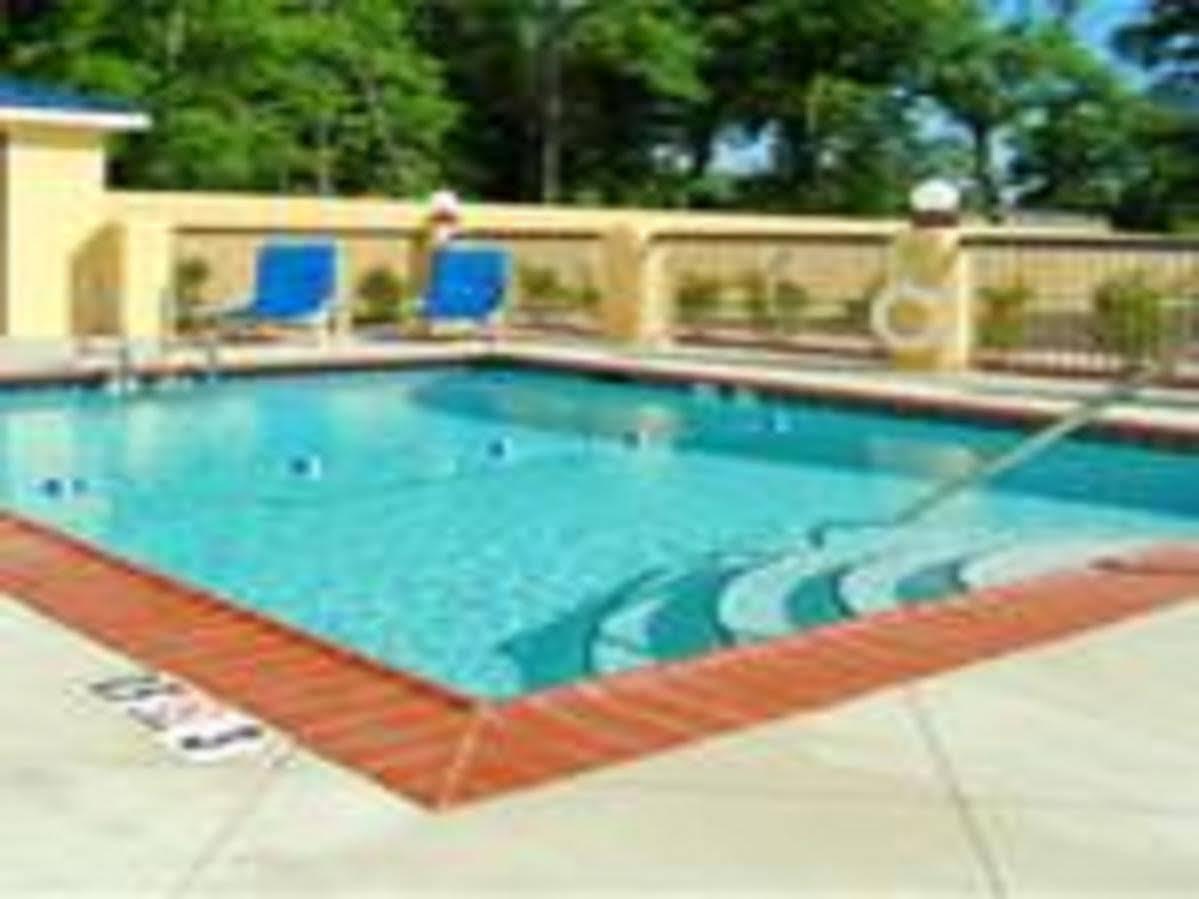 Days Inn By Wyndham Semmes Mobile Kültér fotó